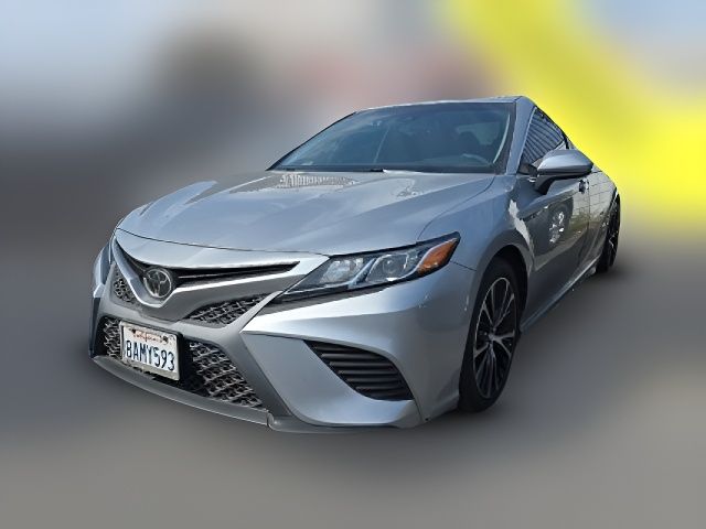 2018 Toyota Camry XLE