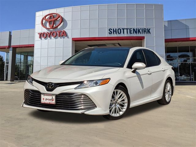 2018 Toyota Camry XLE