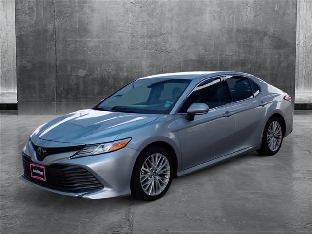 2018 Toyota Camry XLE