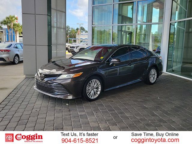 2018 Toyota Camry XLE