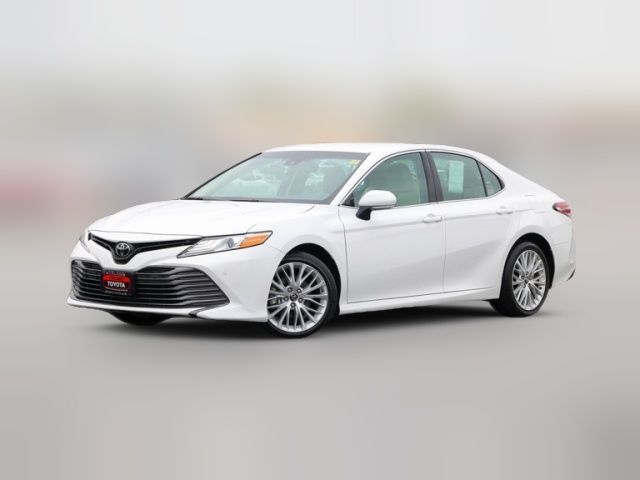 2018 Toyota Camry XLE