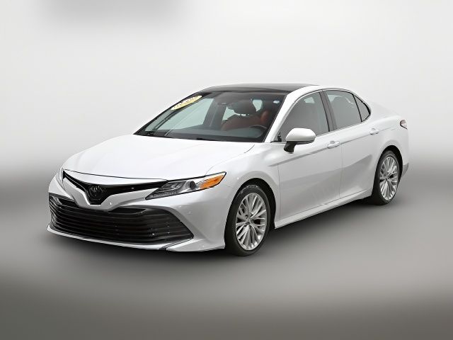 2018 Toyota Camry XLE