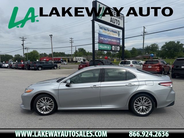 2018 Toyota Camry XLE