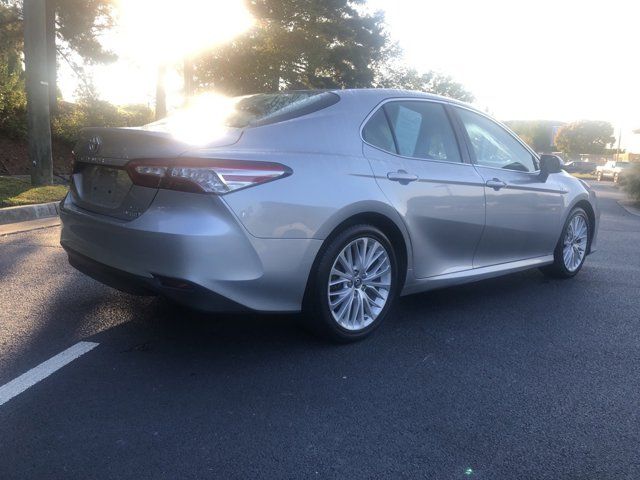 2018 Toyota Camry Hybrid XLE