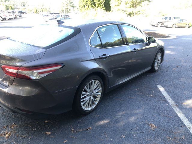 2018 Toyota Camry Hybrid XLE