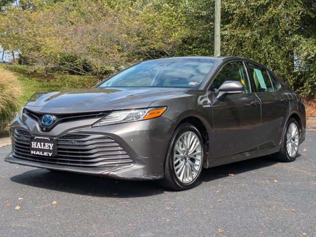 2018 Toyota Camry Hybrid XLE