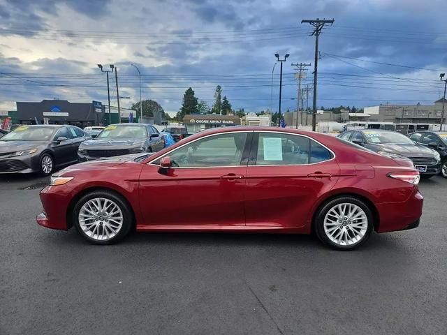 2018 Toyota Camry XLE