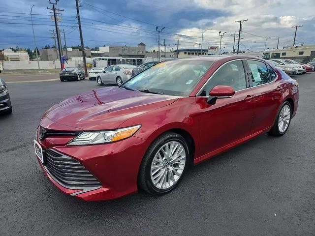 2018 Toyota Camry XLE