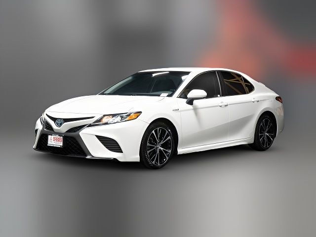 2018 Toyota Camry Hybrid SE