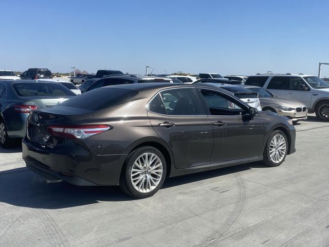 2018 Toyota Camry Hybrid XLE