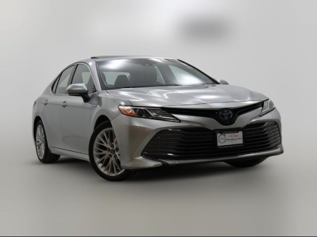 2018 Toyota Camry Hybrid XLE