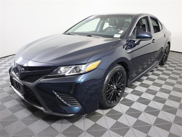 2018 Toyota Camry Hybrid SE