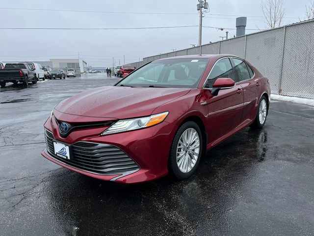 2018 Toyota Camry Hybrid XLE