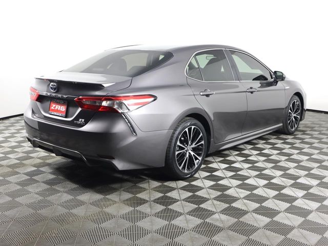 2018 Toyota Camry Hybrid SE