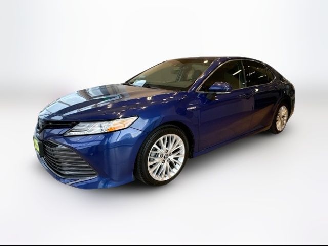 2018 Toyota Camry Hybrid XLE