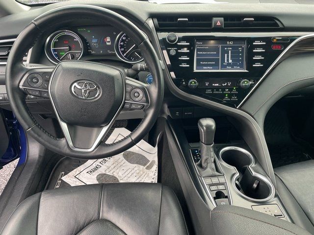 2018 Toyota Camry Hybrid XLE