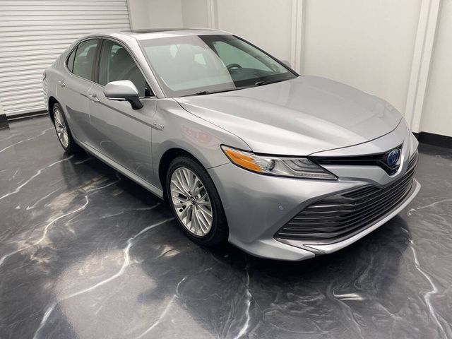 2018 Toyota Camry Hybrid XLE