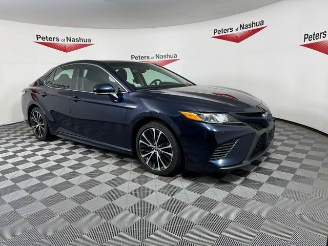 2018 Toyota Camry Hybrid SE