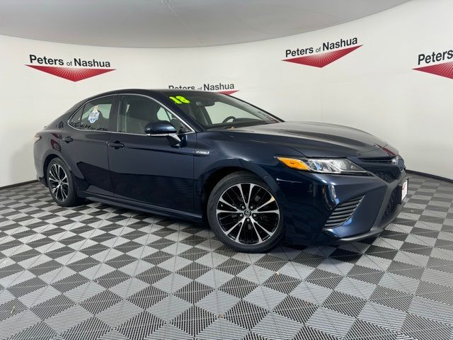 2018 Toyota Camry Hybrid SE