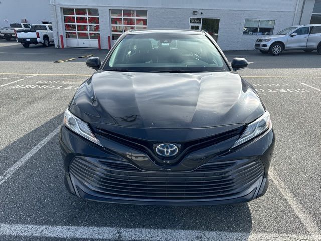 2018 Toyota Camry Hybrid XLE