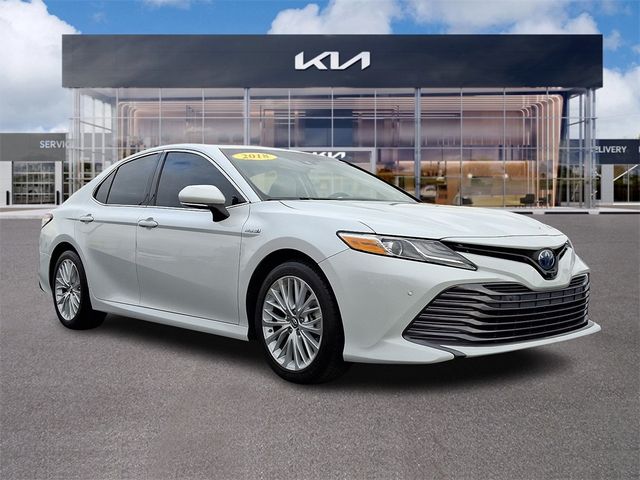 2018 Toyota Camry Hybrid XLE