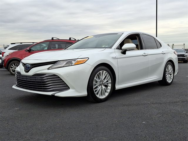 2018 Toyota Camry Hybrid XLE