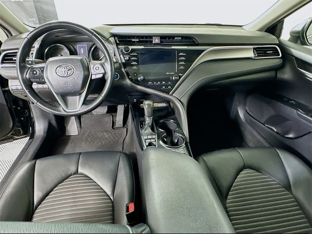 2018 Toyota Camry Hybrid SE