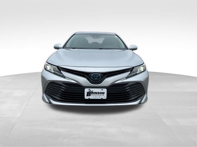 2018 Toyota Camry Hybrid LE