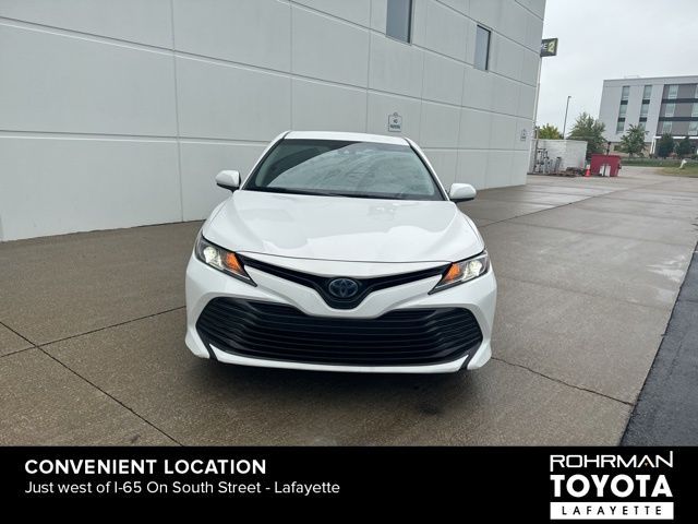 2018 Toyota Camry Hybrid LE