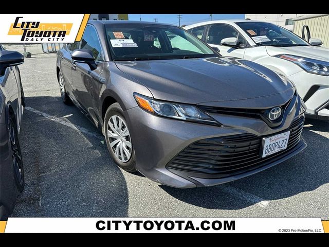 2018 Toyota Camry Hybrid LE