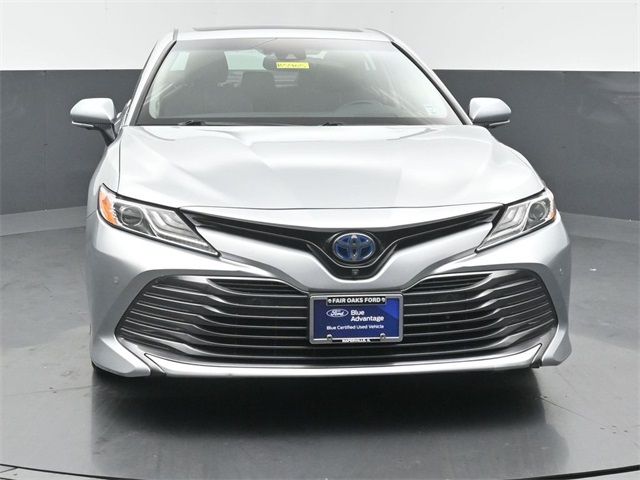 2018 Toyota Camry Hybrid LE