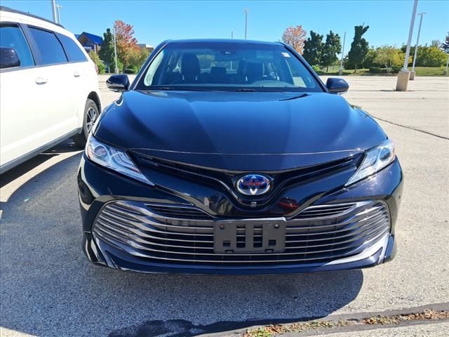 2018 Toyota Camry Hybrid LE