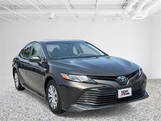 2018 Toyota Camry Hybrid LE