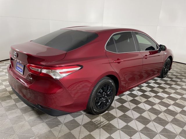 2018 Toyota Camry Hybrid LE