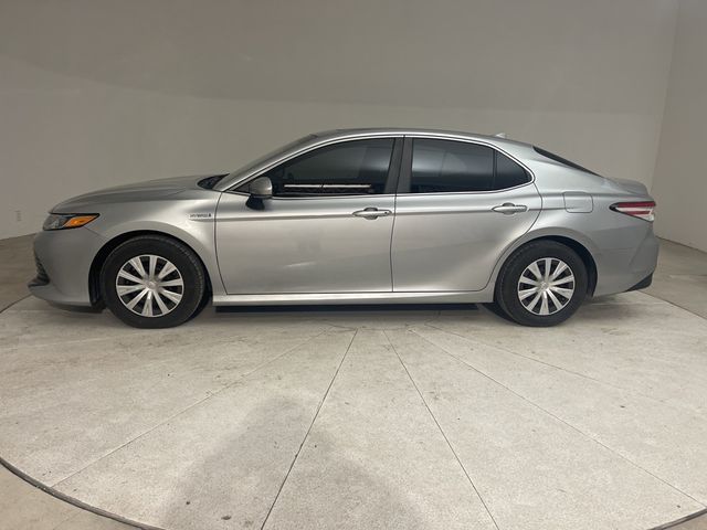 2018 Toyota Camry Hybrid LE