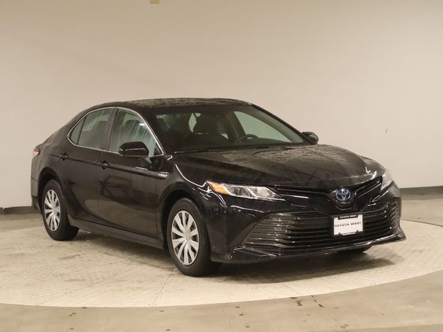 2018 Toyota Camry Hybrid LE