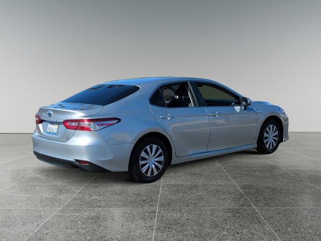 2018 Toyota Camry Hybrid LE