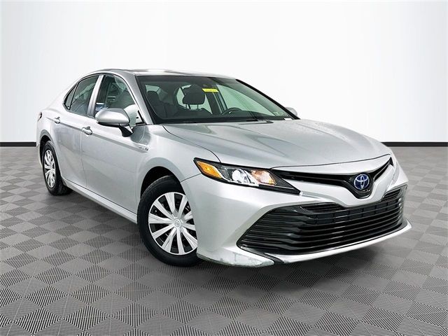 2018 Toyota Camry Hybrid LE