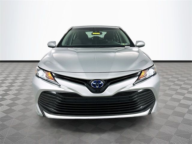 2018 Toyota Camry Hybrid LE