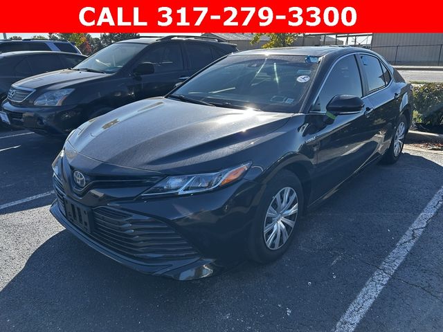 2018 Toyota Camry Hybrid LE