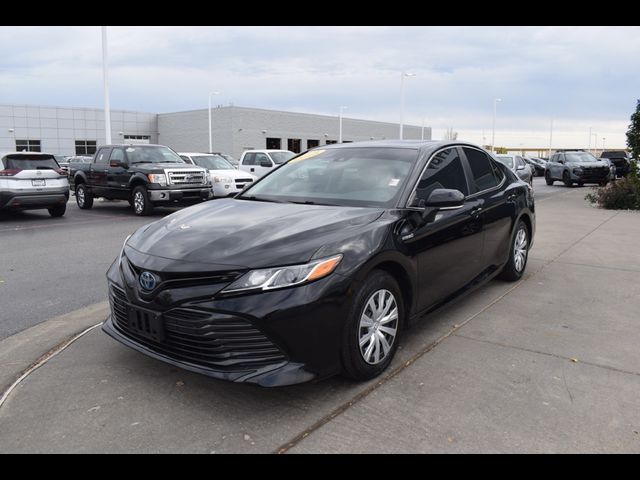 2018 Toyota Camry Hybrid LE