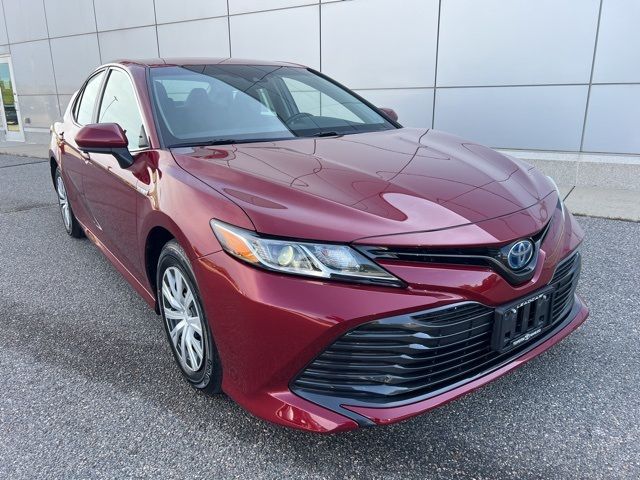 2018 Toyota Camry Hybrid LE