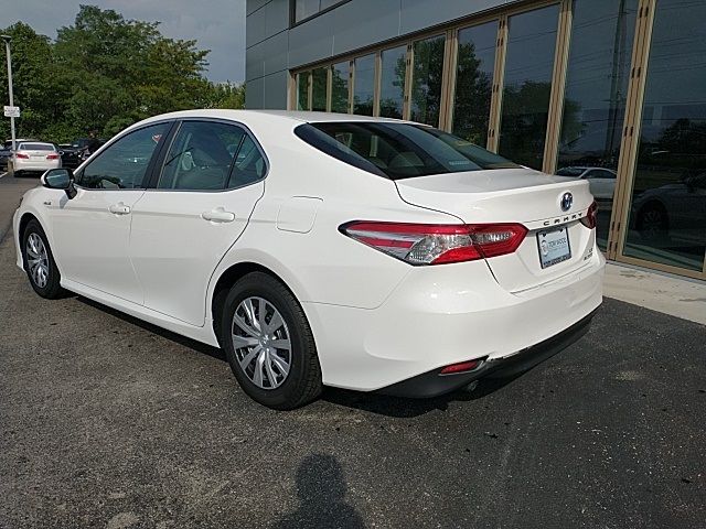 2018 Toyota Camry Hybrid LE