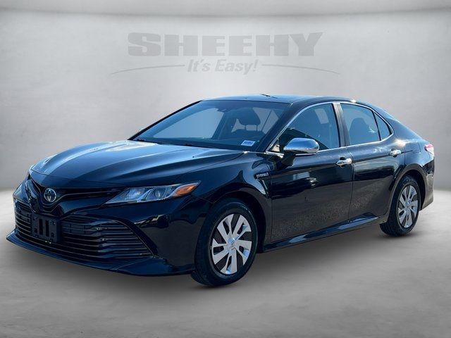 2018 Toyota Camry Hybrid LE