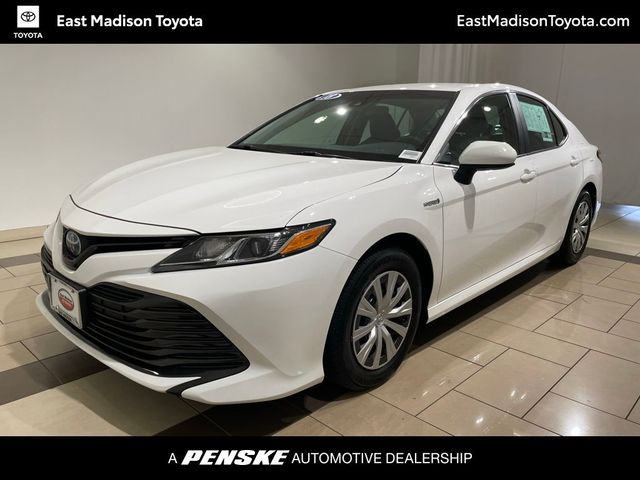 2018 Toyota Camry Hybrid LE