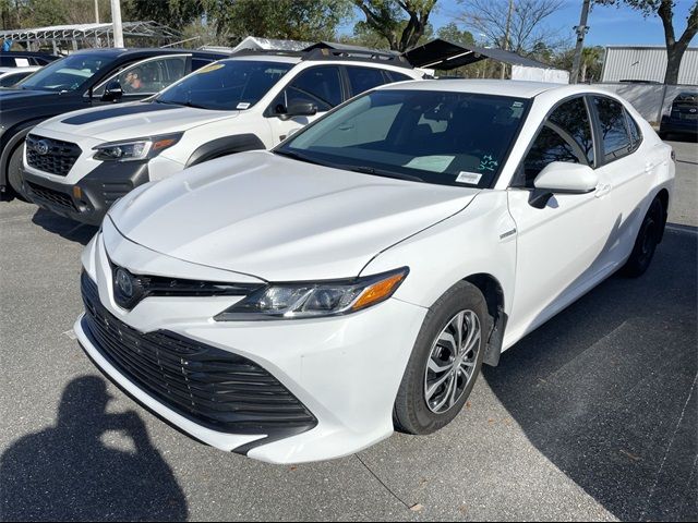 2018 Toyota Camry Hybrid LE