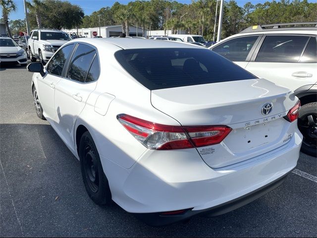 2018 Toyota Camry Hybrid LE