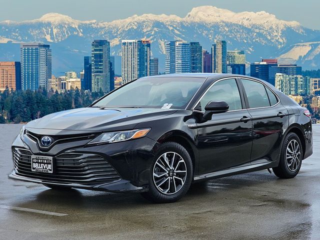 2018 Toyota Camry Hybrid LE