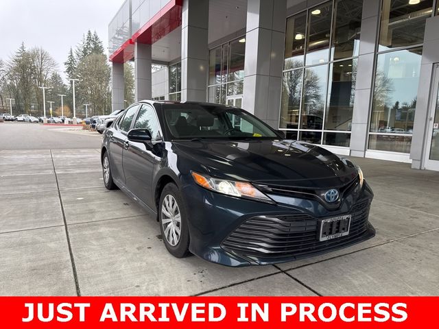 2018 Toyota Camry Hybrid LE