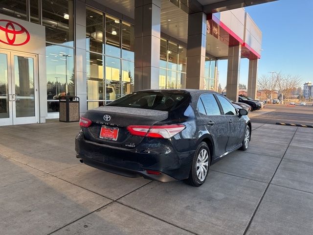 2018 Toyota Camry Hybrid LE